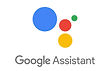 Google Assistant-logotypen har fyra färgade cirklar – blå, röd, gul och grön – ovanför texten "Google Assistant", som symboliserar avancerad röststyrning för sömlös röststyrning.