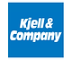 Blå fyrkantig logotyp med vit text med texten "Kjell & Company", kända för sitt breda utbud av produkter, specialiserade på hemautomationslösningar.